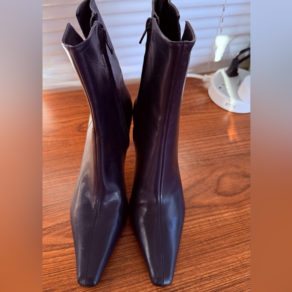 Gianni Bini Dark Blue Leather Ankle Boots